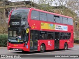 Metrobus EH327 na cidade de Bromley, Greater London, Inglaterra, por Fábio Takahashi Tanniguchi. Número da foto: #12633707.
