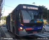 Auto Viação Urubupungá 20.097 na cidade de Barueri, São Paulo, Brasil, por Ailton da Costa Silva. Número da foto: #:id.