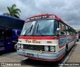 Vip Bus Comércio de Ônibus 1975 na cidade de Barueri, São Paulo, Brasil, por Andre Santos de Moraes. Número da foto: #:id.