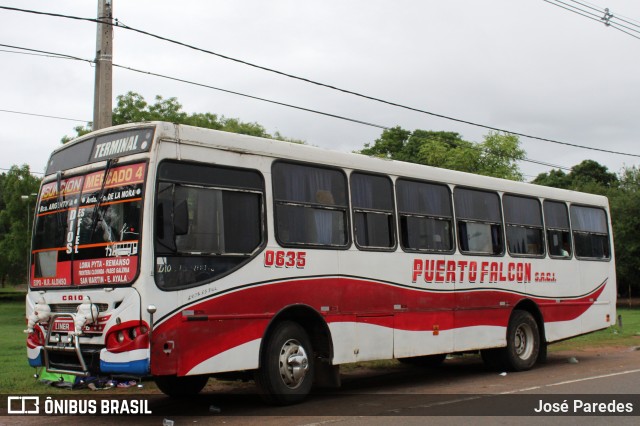 Puerto Falcon S.A.C.I. 0635 na cidade de Caacupé, Cordillera, Paraguai, por José Paredes. Número da foto: #12639708.
