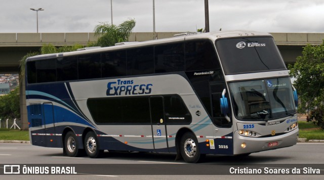 Trans Express 2525 na cidade de Florianópolis, Santa Catarina, Brasil, por Cristiano Soares da Silva. Número da foto: #12639401.