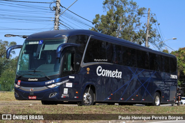 Viação Cometa 719579 na cidade de Resende, Rio de Janeiro, Brasil, por Paulo Henrique Pereira Borges. Número da foto: #12639902.