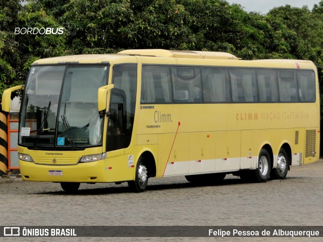 Viação Itapemirim 9561 na cidade de Vitória da Conquista, Bahia, Brasil, por Felipe Pessoa de Albuquerque. Número da foto: #12639668.