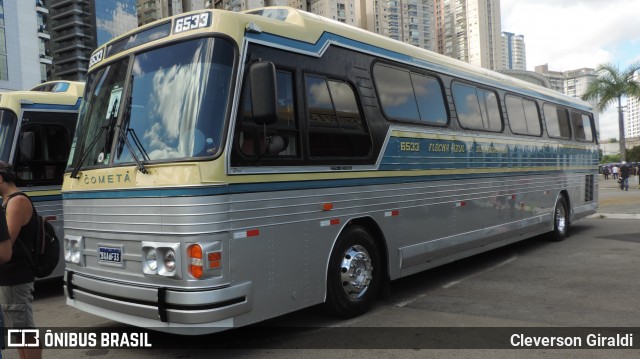 Ônibus Particulares 6533 na cidade de Barueri, São Paulo, Brasil, por Cleverson Giraldi. Número da foto: #12637793.