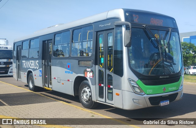 Transbus Cachoeirinha 1701 na cidade de Cachoeirinha, Rio Grande do Sul, Brasil, por Gabriel da Silva Ristow. Número da foto: #12639696.