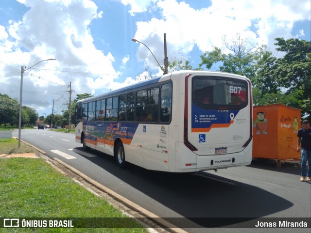 Transcorp 7577 na cidade de Ribeirão Preto, São Paulo, Brasil, por Jonas Miranda. Número da foto: #12639964.