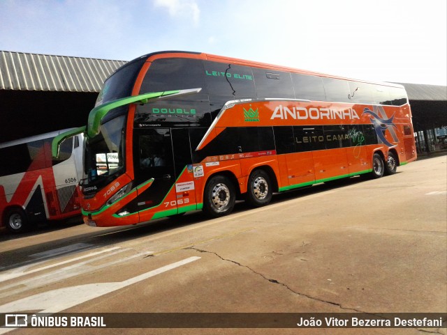 Empresa de Transportes Andorinha 7063 na cidade de Maringá, Paraná, Brasil, por João Vitor Bezerra Destefani. Número da foto: #12637911.