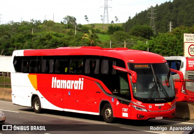 Expresso Itamarati 7307 na cidade de Aparecida, São Paulo, Brasil, por Rodrigo  Aparecido. Número da foto: #12642193.