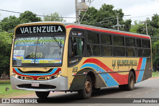 La Valenzolana - Línea 238 015 na cidade de Caacupé, Cordillera, Paraguai, por José Paredes. Número da foto: #12644477.
