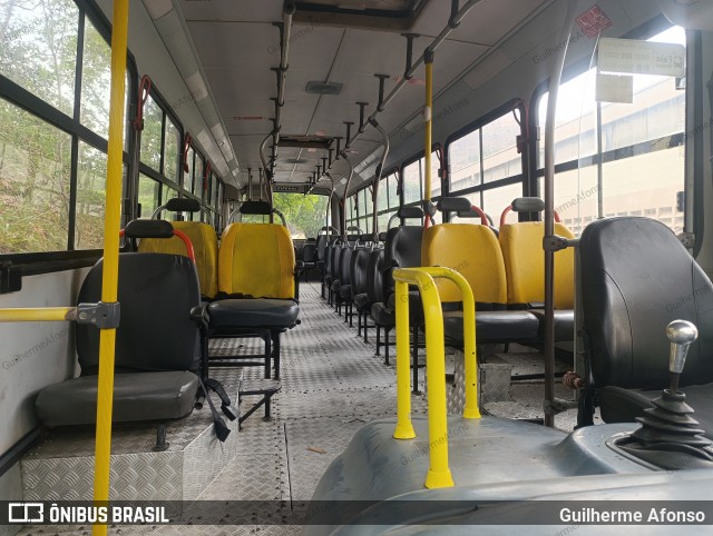 Viação Elite LNC8E99 na cidade de Barra Mansa, Rio de Janeiro, Brasil, por Guilherme Afonso. Número da foto: #12643435.