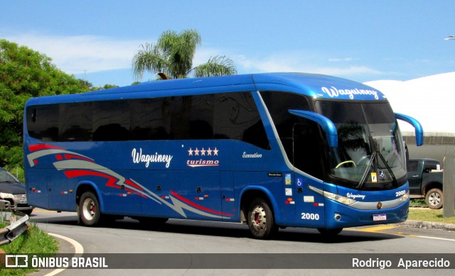Waguiney Turismo 2000 na cidade de Aparecida, São Paulo, Brasil, por Rodrigo  Aparecido. Número da foto: #12644592.