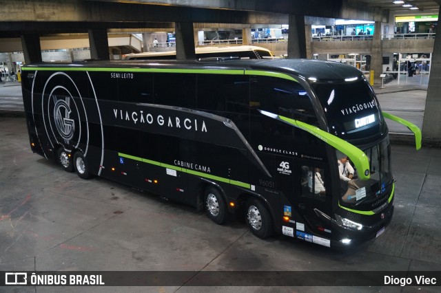 Viação Garcia 96051 na cidade de Curitiba, Paraná, Brasil, por Diogo Viec. Número da foto: #12643542.
