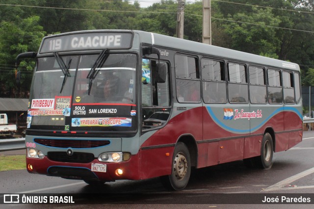 Empresa de Transporte La Caacupeña S.A. 083 na cidade de Caacupé, Cordillera, Paraguai, por José Paredes. Número da foto: #12643665.