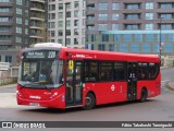 Metroline DEL2244 na cidade de Ealing, Greater London, Inglaterra, por Fábio Takahashi Tanniguchi. Número da foto: #12645142.
