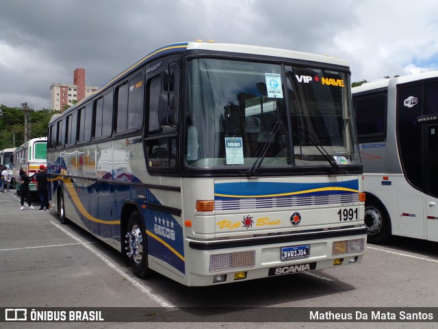 Vip Bus Comércio de Ônibus 1991 na cidade de Barueri, São Paulo, Brasil, por Matheus Da Mata Santos. Número da foto: #12646949.
