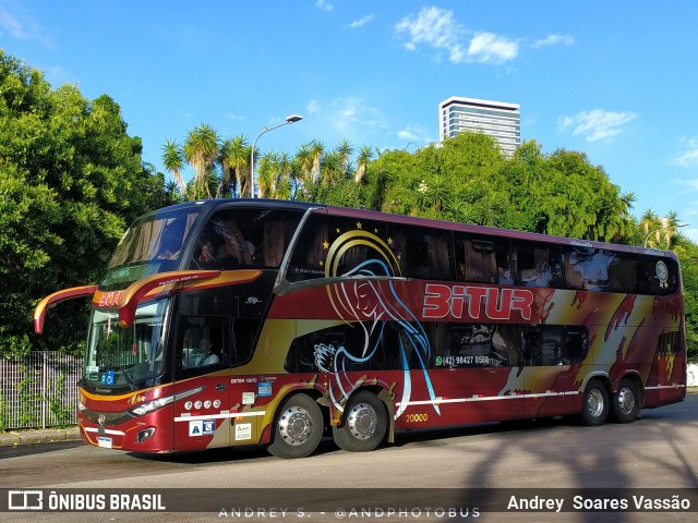 Bitur Transporte Coletivo e Turismo 20000 na cidade de Curitiba, Paraná, Brasil, por Andrey  Soares Vassão. Número da foto: #12645656.
