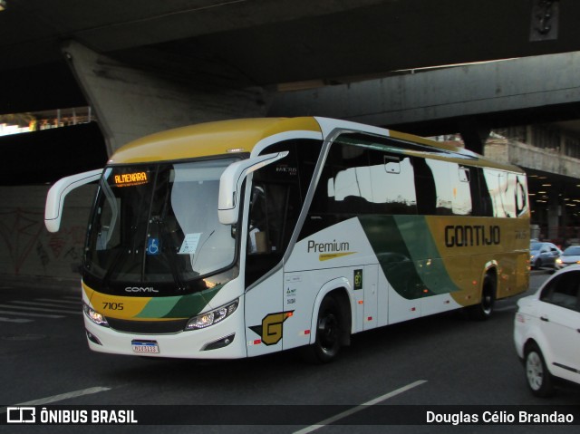 Empresa Gontijo de Transportes 7105 na cidade de Belo Horizonte, Minas Gerais, Brasil, por Douglas Célio Brandao. Número da foto: #12647581.