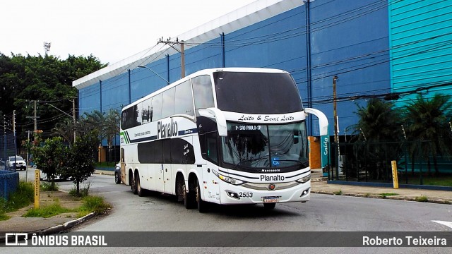 Planalto Transportes 2553 na cidade de São Paulo, São Paulo, Brasil, por Roberto Teixeira. Número da foto: #12647807.