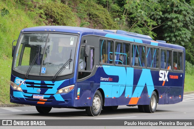 Six Turismo e Fretamento 6F64 na cidade de Piraí, Rio de Janeiro, Brasil, por Paulo Henrique Pereira Borges. Número da foto: #12647913.