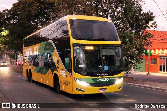Empresa Gontijo de Transportes 23030 na cidade de Belo Horizonte, Minas Gerais, Brasil, por Rodrigo Barraza. Número da foto: #12646526.