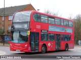 London United ADE40430 na cidade de Ealing, Greater London, Inglaterra, por Fábio Takahashi Tanniguchi. Número da foto: #12647602.