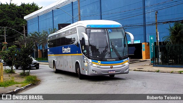 Viação Cometa 18552 na cidade de São Paulo, São Paulo, Brasil, por Roberto Teixeira. Número da foto: #12649881.