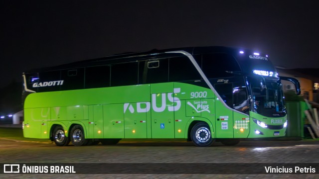 Auto Viação Gadotti 9000 na cidade de Joinville, Santa Catarina, Brasil, por Vinicius Petris. Número da foto: #12649469.
