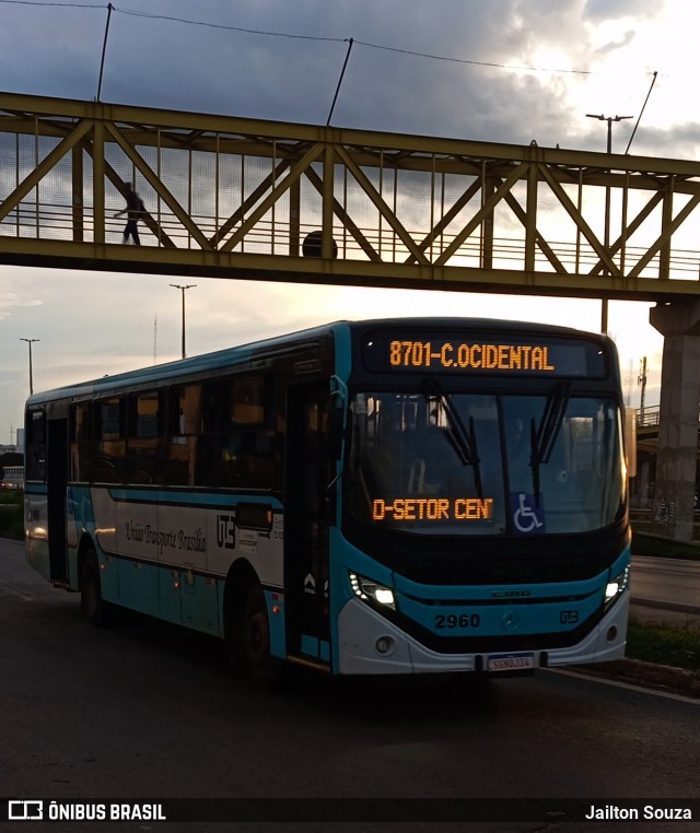 UTB - União Transporte Brasília 2960 na cidade de Valparaíso de Goiás, Goiás, Brasil, por Jailton Souza. Número da foto: #12649883.
