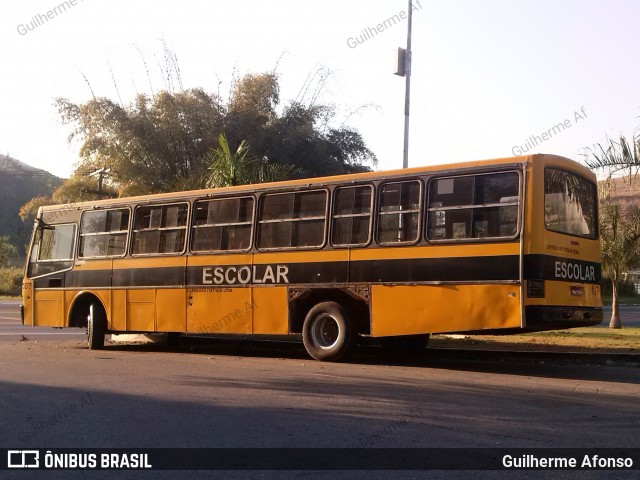 Sucata e Desmanches 107 na cidade de Volta Redonda, Rio de Janeiro, Brasil, por Guilherme Afonso. Número da foto: #12650058.
