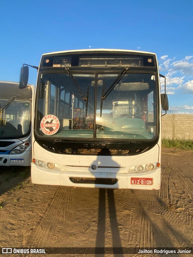 Escolares 8108 na cidade de Petrolina, Pernambuco, Brasil, por Jailton Rodrigues Junior. Número da foto: #12648149.
