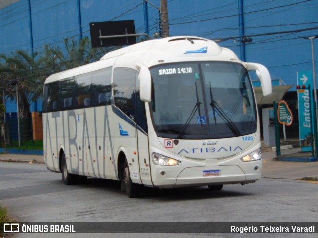 Viação Atibaia São Paulo 1020 na cidade de São Paulo, São Paulo, Brasil, por Rogério Teixeira Varadi. Número da foto: #12649651.