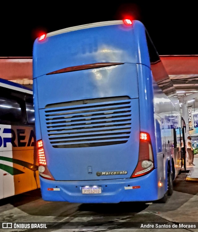 Ônibus Particulares 6J43 na cidade de Queluz, São Paulo, Brasil, por Andre Santos de Moraes. Número da foto: #12648943.