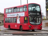 London United VH45112 na cidade de Ealing, Greater London, Inglaterra, por Fábio Takahashi Tanniguchi. Número da foto: #12650656.