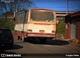 Transporte Rural 7667 na cidade de Monte Santo de Minas, Minas Gerais, Brasil, por Douglas Freitas. Número da foto: #:id.