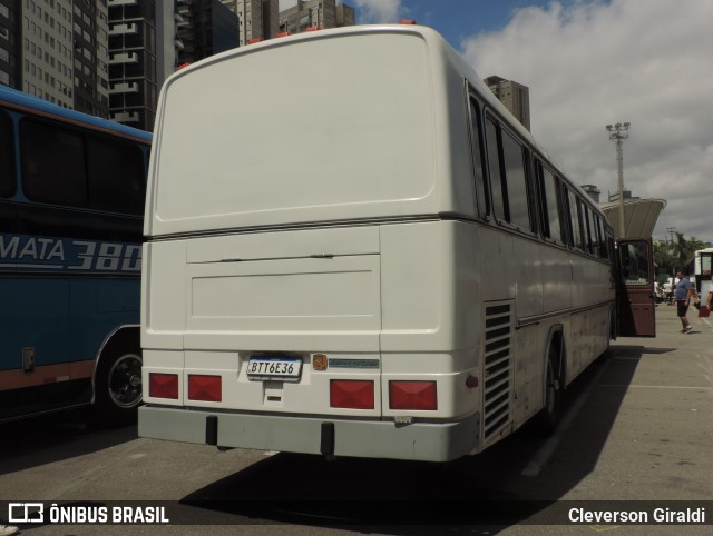 Ônibus Particulares BTT6E36 na cidade de Barueri, São Paulo, Brasil, por Cleverson Giraldi. Número da foto: #12651776.