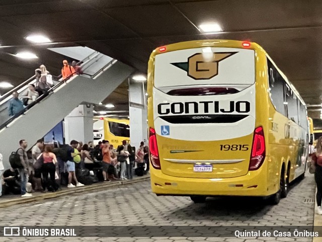Empresa Gontijo de Transportes 19815 na cidade de Belo Horizonte, Minas Gerais, Brasil, por Quintal de Casa Ônibus. Número da foto: #12653914.