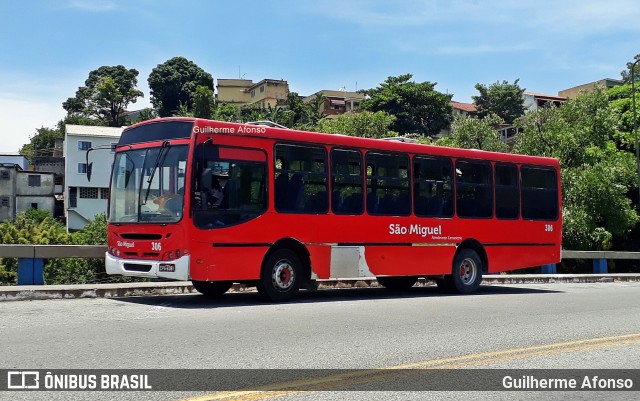 Viação São Miguel 306 na cidade de Volta Redonda, Rio de Janeiro, Brasil, por Guilherme Afonso. Número da foto: #12654134.
