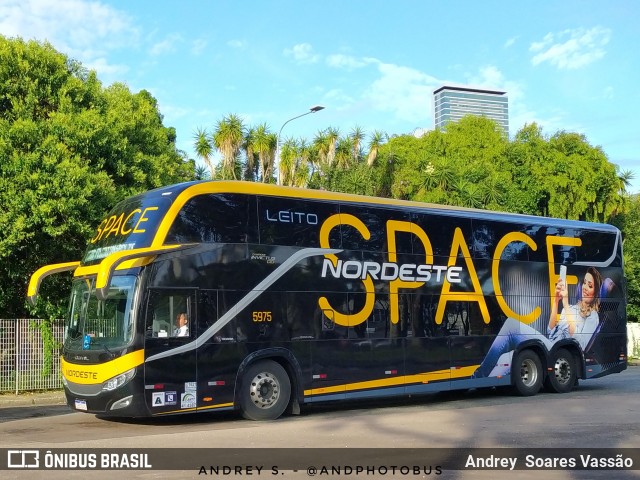 Expresso Nordeste 5975 na cidade de Curitiba, Paraná, Brasil, por Andrey  Soares Vassão. Número da foto: #12651665.