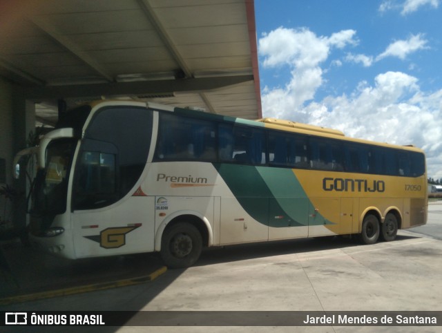Empresa Gontijo de Transportes 17050 na cidade de São Sebastião da Bela Vista, Minas Gerais, Brasil, por Jardel Mendes de Santana. Número da foto: #12653871.