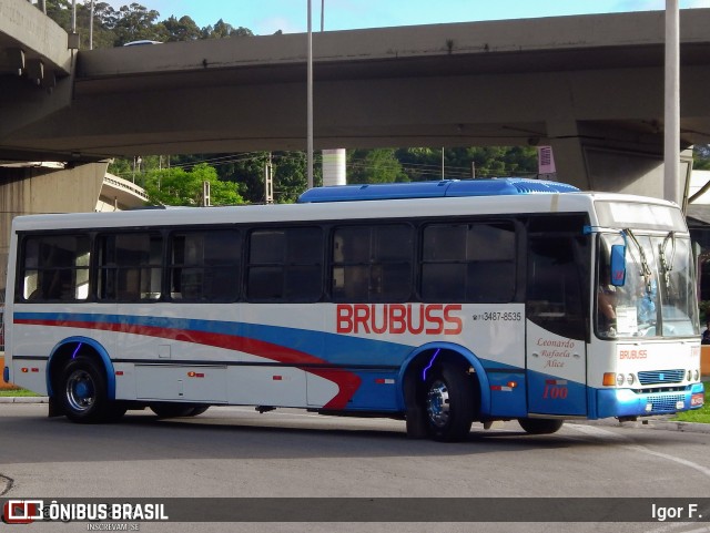Brubuss Transportes 100 na cidade de Barueri, São Paulo, Brasil, por Igor F.. Número da foto: #12655965.