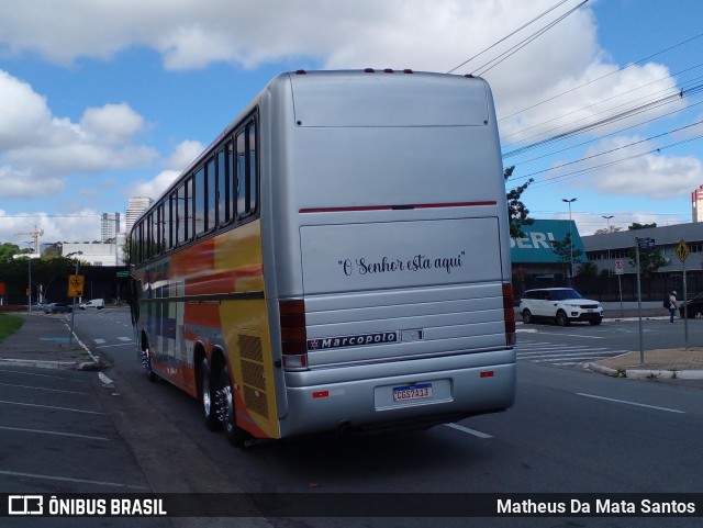 Ônibus Particulares 7A13 na cidade de Barueri, São Paulo, Brasil, por Matheus Da Mata Santos. Número da foto: #12654889.