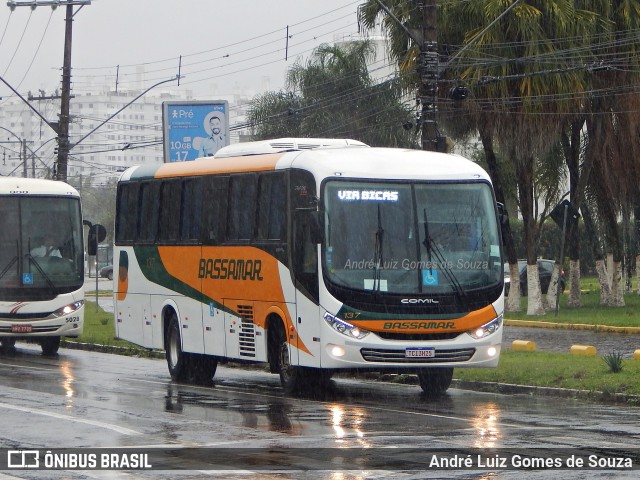 Viação Bassamar 137 na cidade de Juiz de Fora, Minas Gerais, Brasil, por André Luiz Gomes de Souza. Número da foto: #12656227.