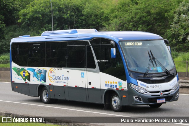 Lauro Tour 1040 na cidade de Piraí, Rio de Janeiro, Brasil, por Paulo Henrique Pereira Borges. Número da foto: #12656000.