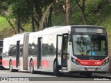 Express Transportes Urbanos Ltda 4 8211 na cidade de São Paulo, São Paulo, Brasil, por Miriam Erica. Número da foto: #12655222.