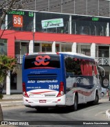 Viação São Cristóvão 2590 na cidade de Divinópolis, Minas Gerais, Brasil, por Maurício Nascimento. Número da foto: #12656031.