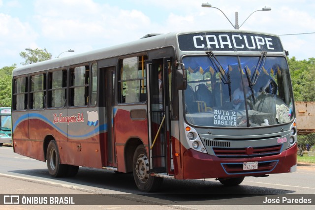 Empresa de Transporte La Caacupeña S.A. 066 na cidade de Caacupé, Cordillera, Paraguai, por José Paredes. Número da foto: #12609465.
