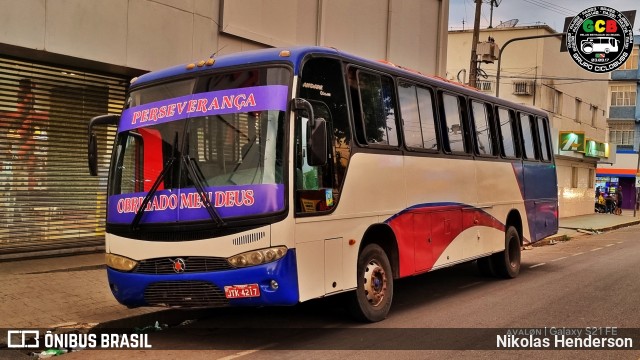 Ônibus Particulares JTK4217 na cidade de Abaetetuba, Pará, Brasil, por Nikolas Henderson. Número da foto: #12608481.