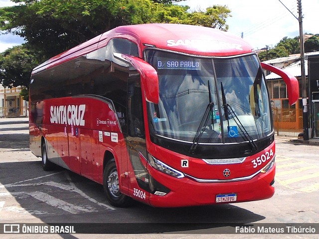 Viação Santa Cruz 35024 na cidade de Três Corações, Minas Gerais, Brasil, por Fábio Mateus Tibúrcio. Número da foto: #12607138.