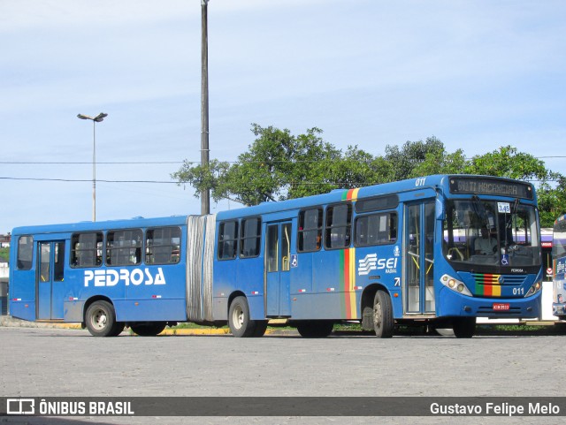 Empresa Pedrosa 011 na cidade de Recife, Pernambuco, Brasil, por Gustavo Felipe Melo. Número da foto: #12607113.