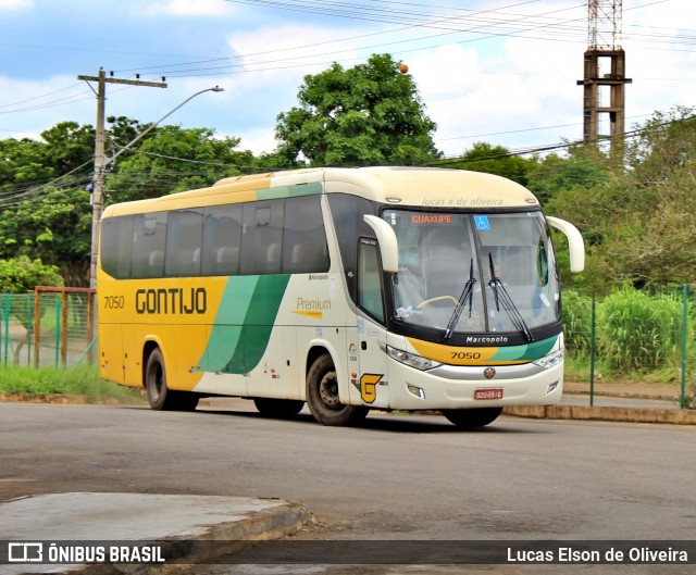 Empresa Gontijo de Transportes 7050 na cidade de Alfenas, Minas Gerais, Brasil, por Lucas Elson de Oliveira. Número da foto: #12659359.